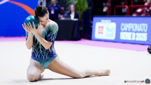 evoluzione danza angri d angelo sofia palla sfe04962 copia simone ferraro ph copia